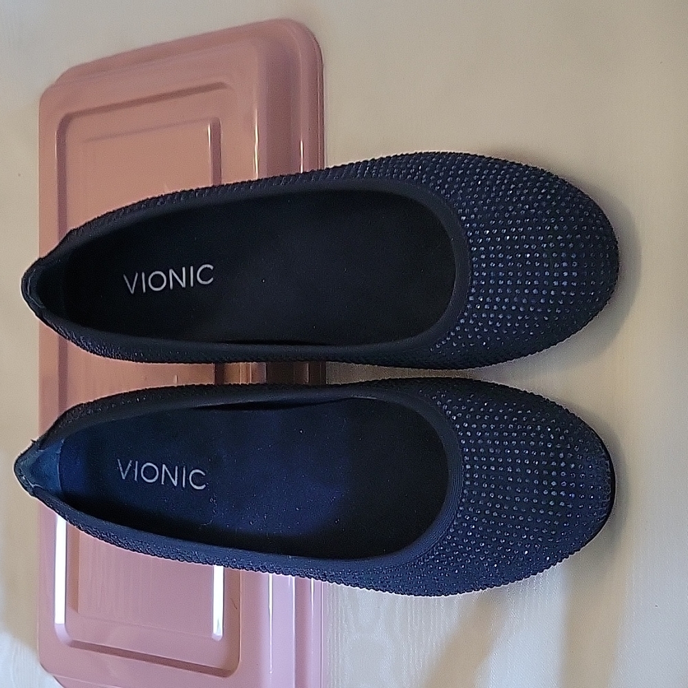 Women's shoes